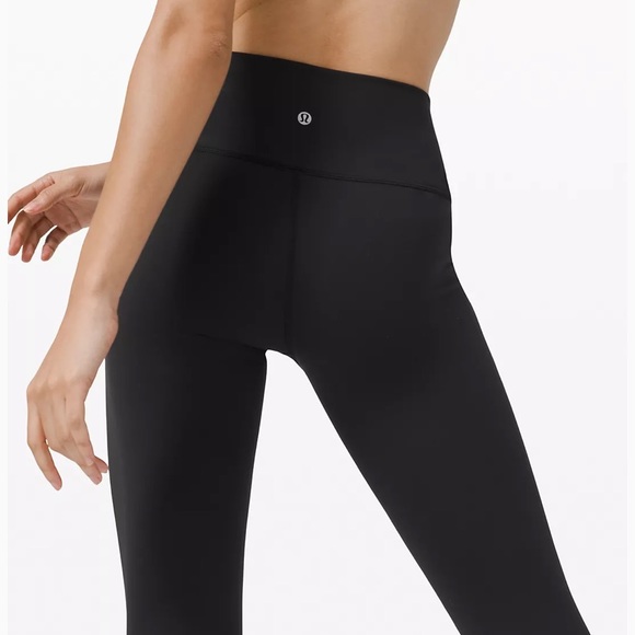 Black 25” Lulu lemon leggings - Picture 3 of 6